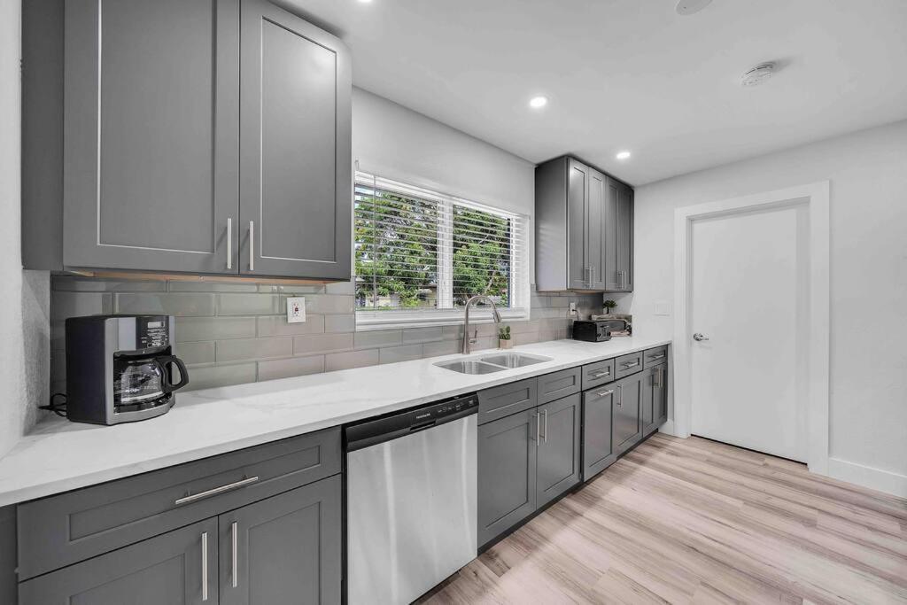 Sweet Escape 5 Br/2Ba Min From Airport And Beach Fort Lauderdale Dış mekan fotoğraf