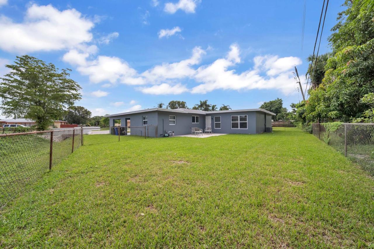 Sweet Escape 5 Br/2Ba Min From Airport And Beach Fort Lauderdale Dış mekan fotoğraf